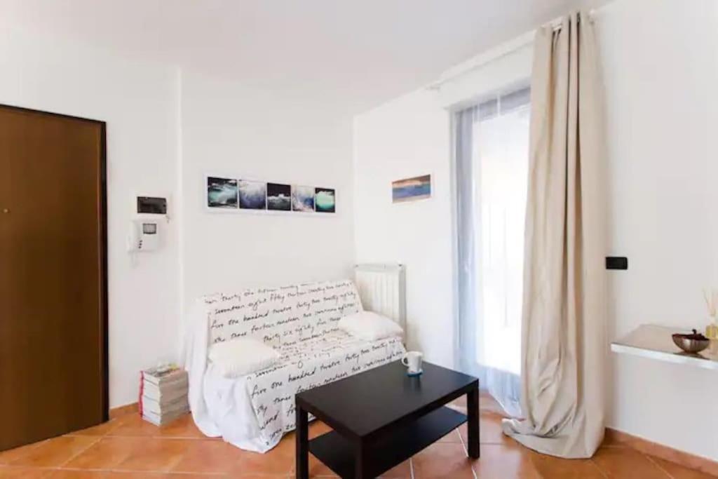 Casa Alpi 44 - Two Bedroom Flat With Huge Balcony Pescara Extérieur photo